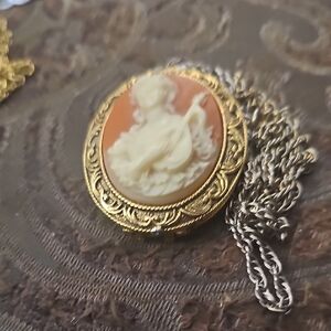 Vintage Corday Crème Perfume Cameo Locket Pendant “Love Song”